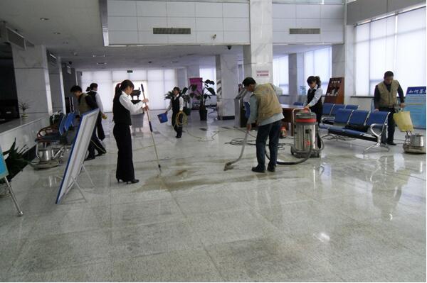 鄭州開荒保潔 鄭州開(kāi)荒保潔