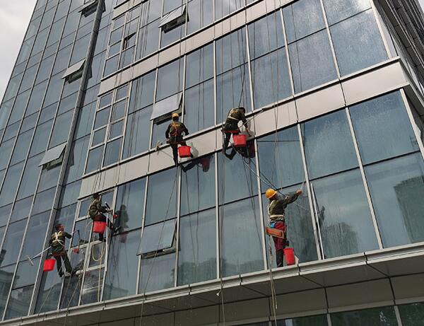 鄭州(zhōu)外牆清洗 鄭州外牆清(qīng)洗(xǐ)