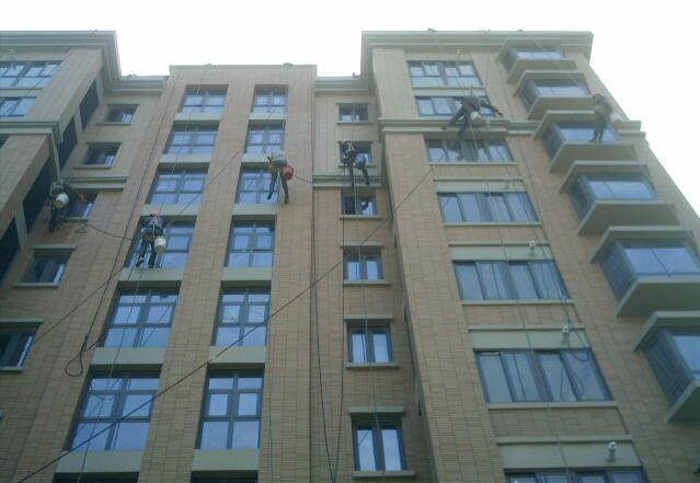 鄭州外牆清(qīng)洗 鄭州外牆清洗